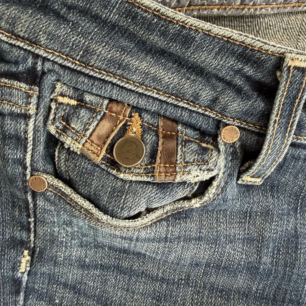 PAIGE Vintage Fairfax Blue Washed Flare‎ Jeans sz 25- Y2K